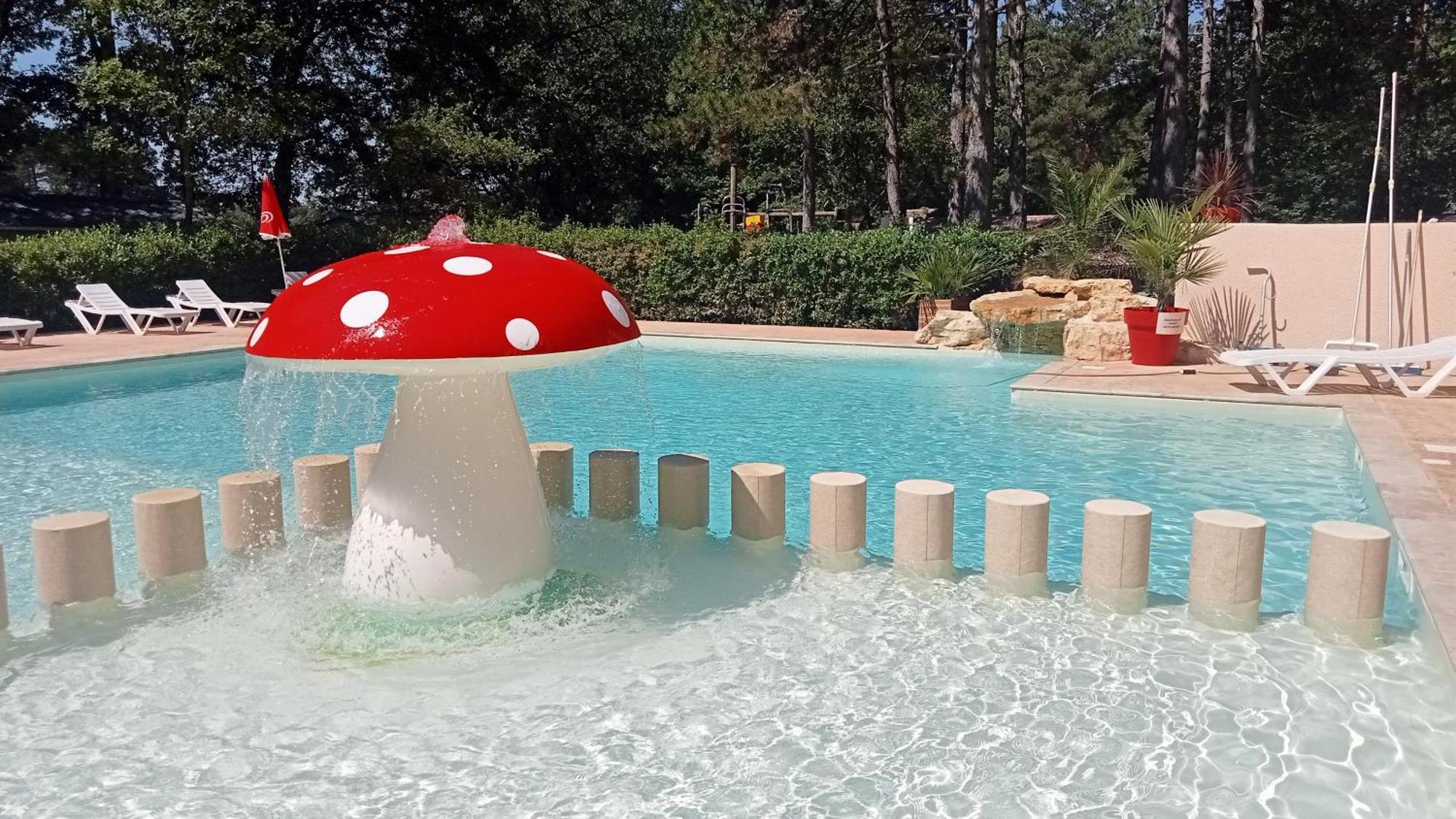 Vagnas Camping Parc Saint Sauvayre מראה חיצוני תמונה